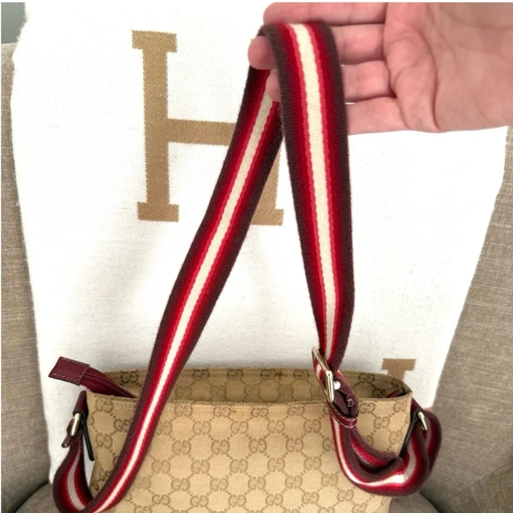 Gucci authentic brown
